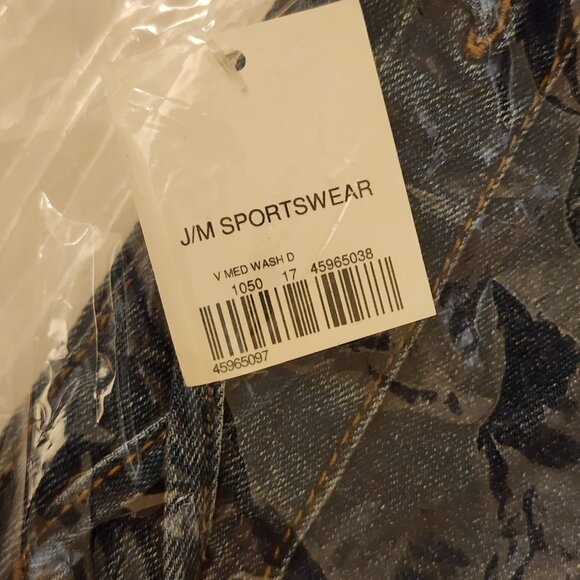 Cato Lace Up Denim Shorts - 14 - Picture 9 of 9